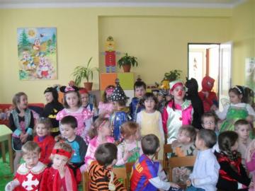 MŠ Kolkáreň Podbrezová - Karneval MŠ Kolkáreň Podbrezová - Karneval