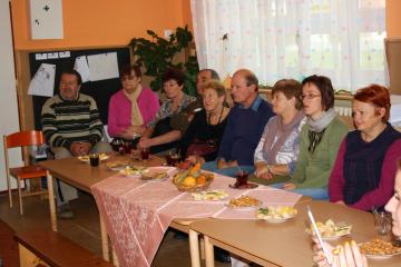 Mesiac úcty k starším 2015 Mesiac úcty k starším 2015