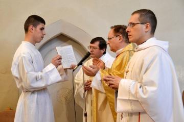 SLÁVNOSŤ SV. JURAJA LOPEJ - PODBREZOVÁ SLÁVNOSŤ SV. JURAJA LOPEJ - PODBREZOVÁ