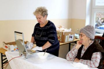 PODBREZOVSKÝ JARMOK 10. 12. 2016 PODBREZOVSKÝ JARMOK 10. 12. 2016