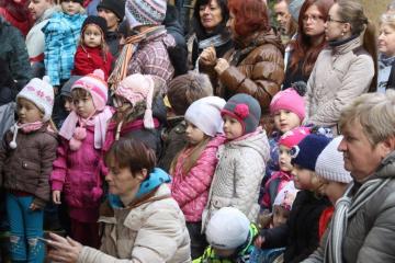 PODBREZOVSKÝ JARMOK 10. 12. 2016 PODBREZOVSKÝ JARMOK 10. 12. 2016