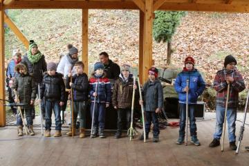 PODBREZOVSKÝ JARMOK 10. 12. 2016 PODBREZOVSKÝ JARMOK 10. 12. 2016