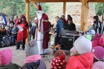 PODBREZOVSKÝ JARMOK 10. 12. 2016 PODBREZOVSKÝ JARMOK 10. 12. 2016