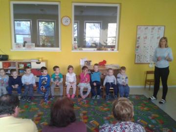 Vystúpenie pre starých rodičov Vystúpenie pre starých rodičov