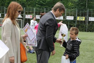 FUTBALOVÝ TURNAJ O POHÁR STAROSTU OBCE PODBREZOVÁ FUTBALOVÝ TURNAJ O POHÁR STAROSTU OBCE PODBREZOVÁ