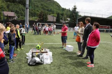 FUTBALOVÝ TURNAJ O POHÁR STAROSTU OBCE PODBREZOVÁ FUTBALOVÝ TURNAJ O POHÁR STAROSTU OBCE PODBREZOVÁ