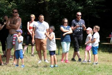 Športový deň - Hviezdoslavova ulica Športový deň - Hviezdoslavova ulica